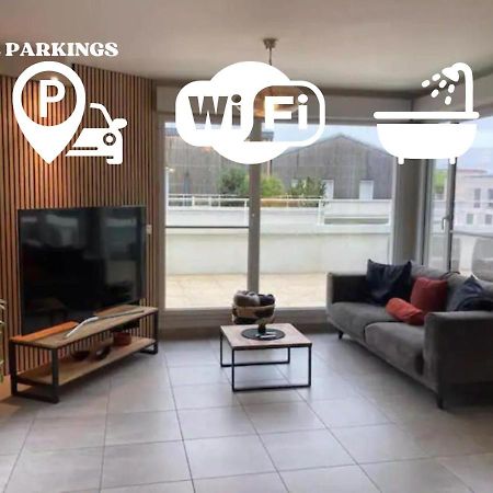 Standing 3 Chambres, Parkings, Terrasse Meyzieu Exterior foto